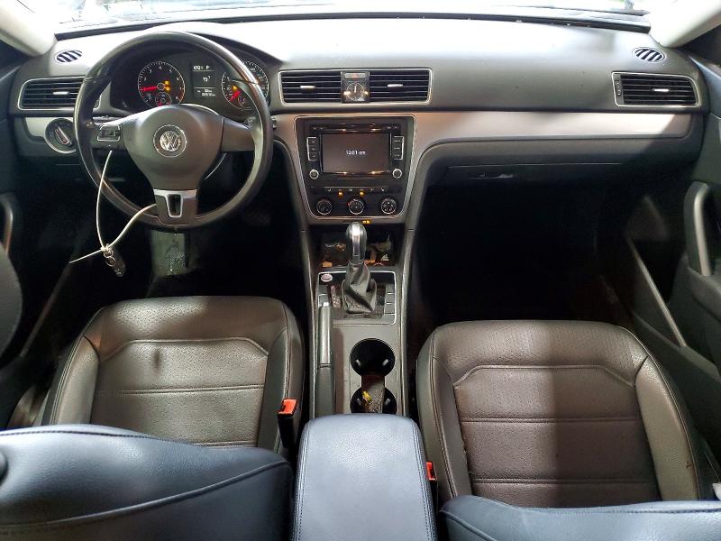49780316 :رقم المزاد ، 1VWAT7A36FC121598 vin ، 2015 Volkswagen Passat مزاد بيع