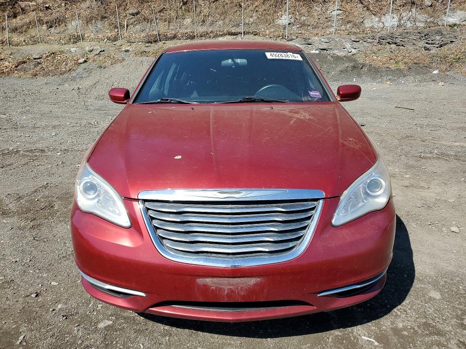 2013 Chrysler 200 მანქანა იყიდება აუქციონზე, vin: 1C3CCBAB7DN640655, აუქციონის ნომერი: 49283816