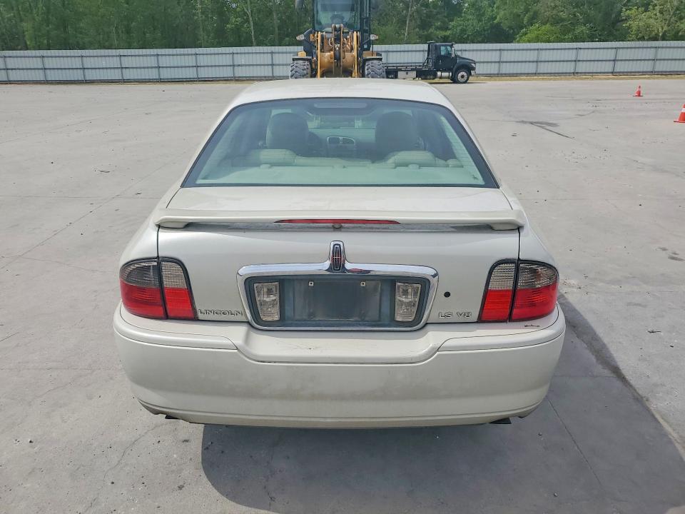 48781916 :رقم المزاد ، 1LNHM87A14Y648809 vin ، 2004 Lincoln Townhouse Ls مزاد بيع