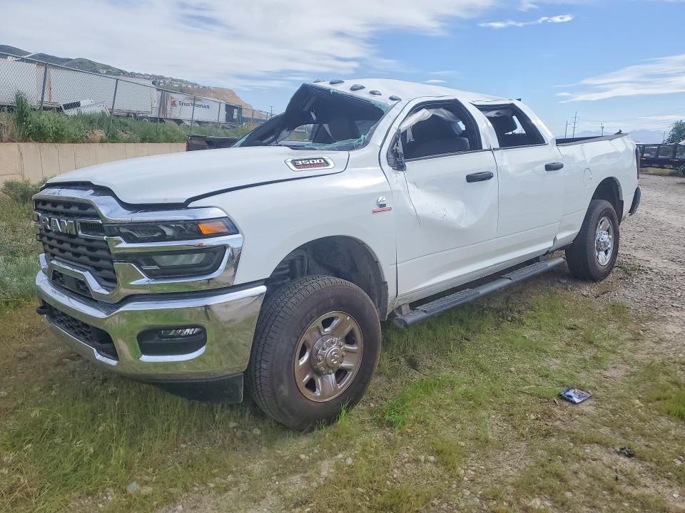 50592986 :رقم المزاد ، 3C63R3CL4TG193285 vin ، 2026 Ram 3500 مزاد بيع