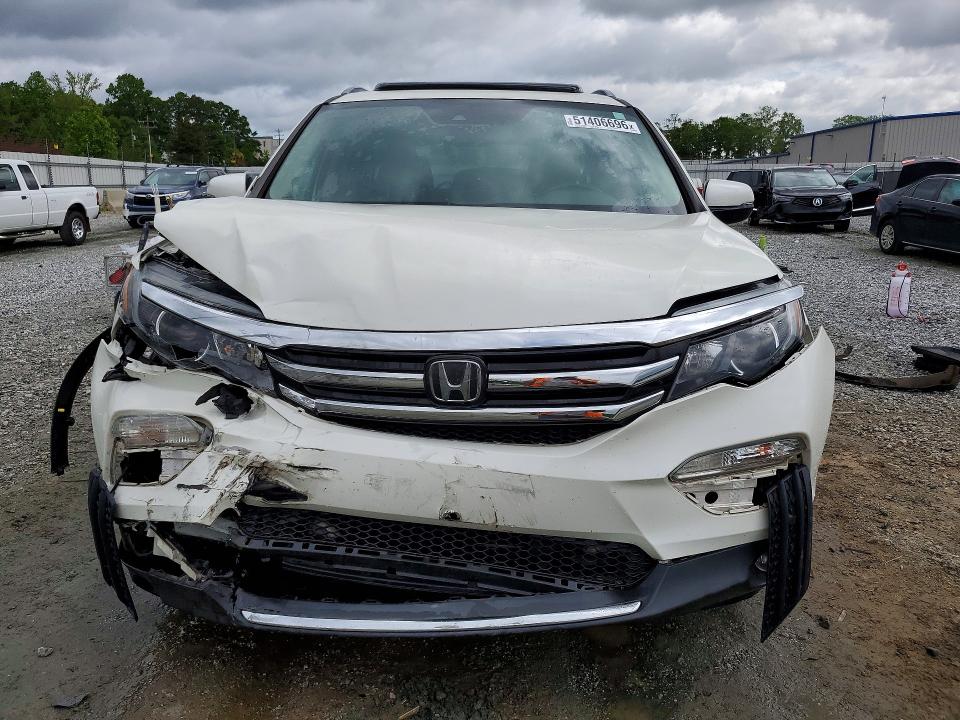 Продаж на аукціоні авто 2018 Honda Pilot, vin: 5FNYF5H95JB008261, номер лоту: 51406696