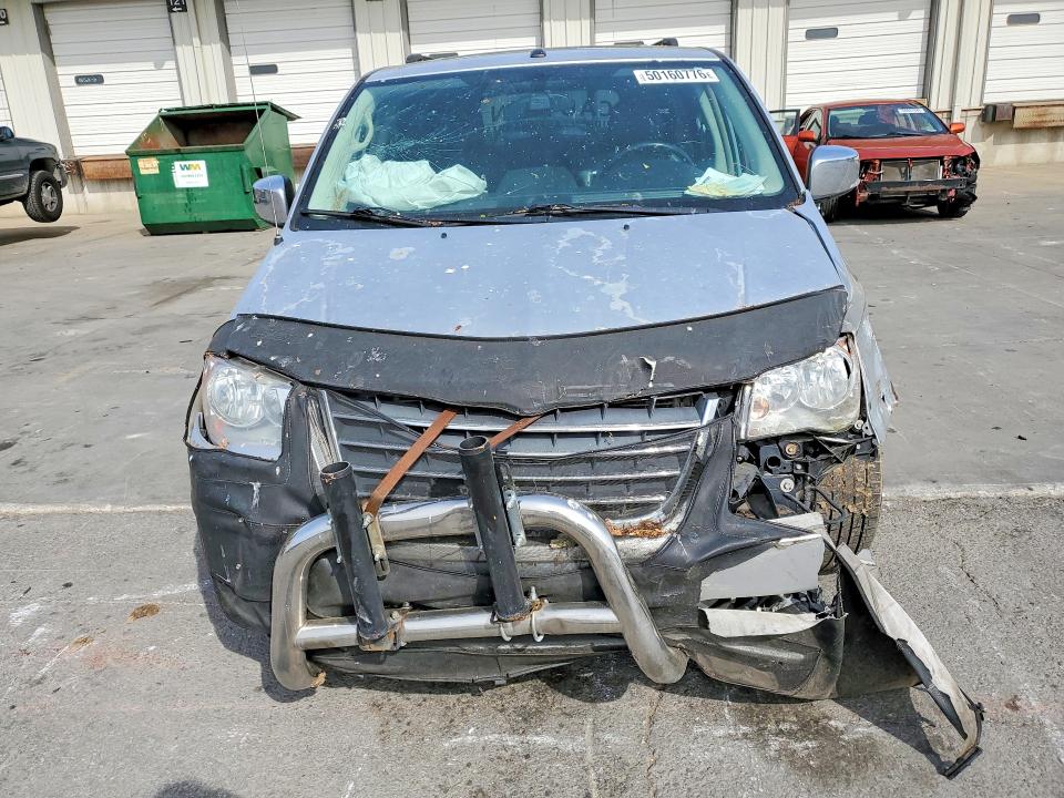 Продажа на аукционе авто 2010 Chrysler Town & Country, vin: 2A4RR5DX4AR279584, номер лота: 50160776
