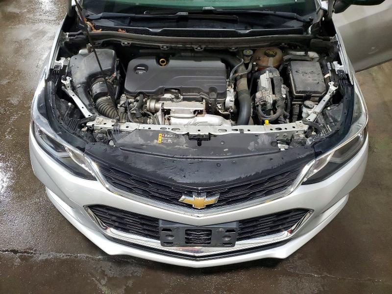 Продажа на аукционе авто 2018 Chevrolet Cruze, vin: 1G1BE5SM7J7196303, номер лота: 49684846