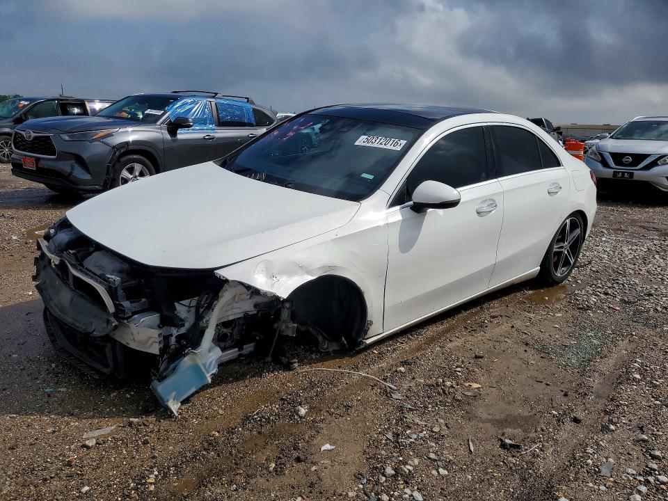 Продажа на аукционе авто 2019 Mercedes-benz A, vin: WDD3G4EB6KW000620, номер лота: 50312016