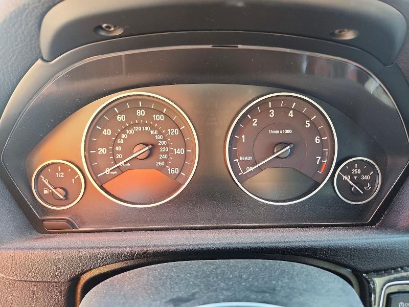51206126 :رقم المزاد ، WBA8B9G55HNU50175 vin ، 2017 Bmw 330 مزاد بيع