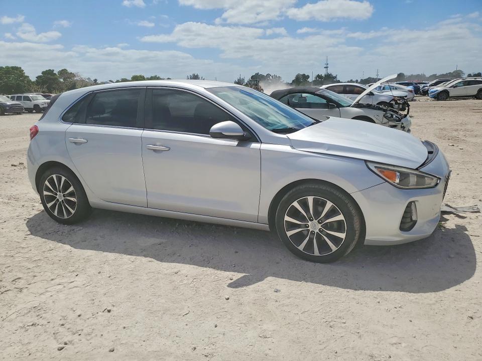 Продажа на аукционе авто 2018 Hyundai Elantra Gt, vin: KMHH35LE5JU063857, номер лота: 50219176