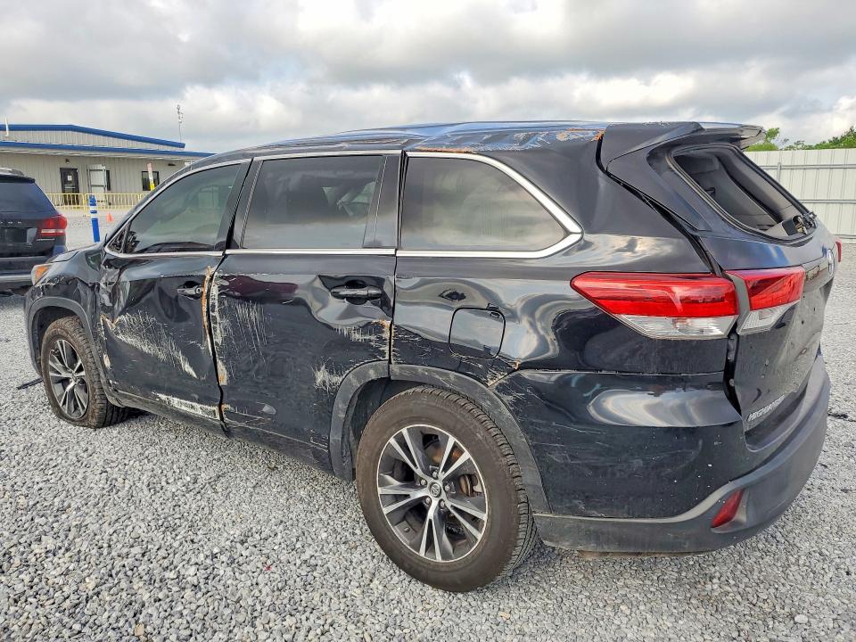 Продаж на аукціоні авто 2018 Toyota Highlander, vin: 5TDZZRFH7JS247223, номер лоту: 51490436