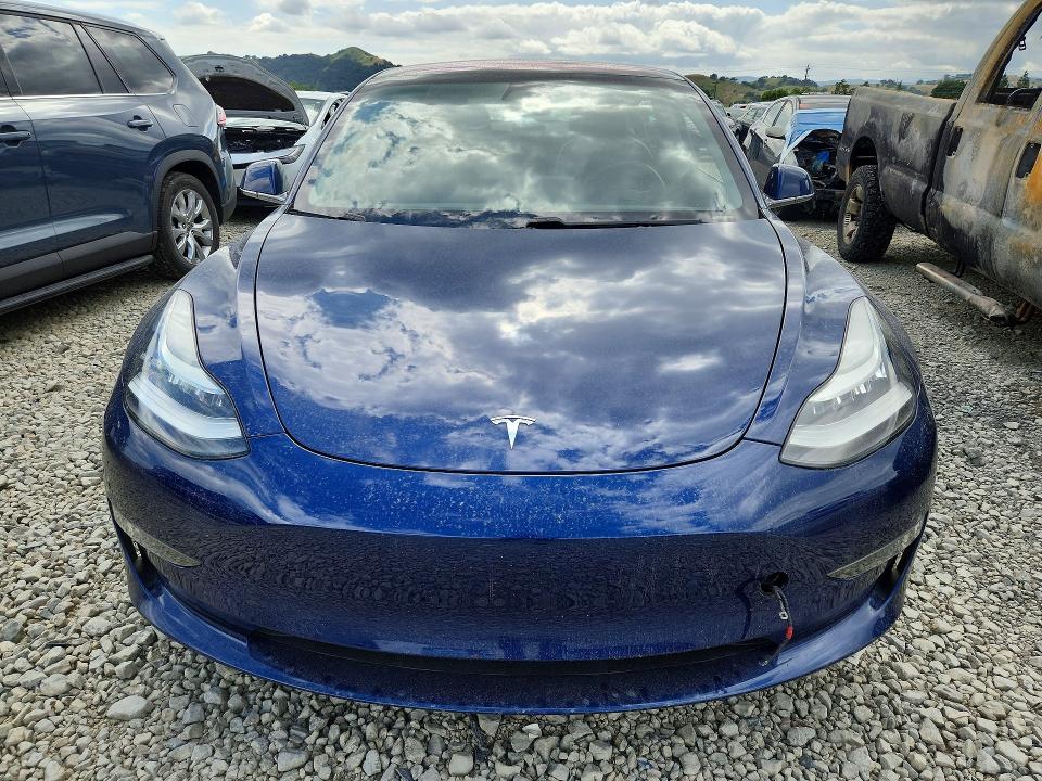 2018 Tesla Model 3 მანქანა იყიდება აუქციონზე, vin: 5YJ3E1EA9JF003021, აუქციონის ნომერი: 51330776