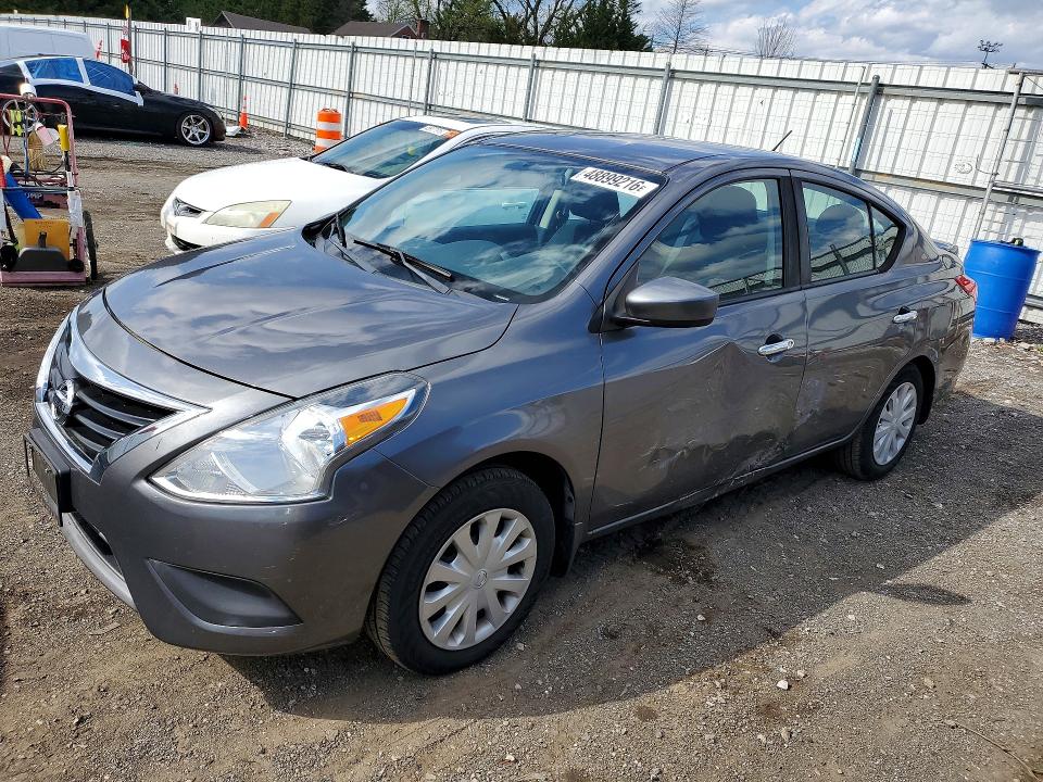 48899216 :رقم المزاد ، 3N1CN7AP5HL870489 vin ، 2017 Nissan Versa مزاد بيع