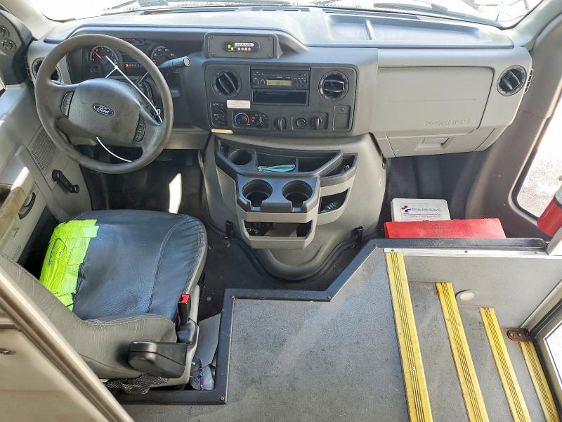 50635706 :رقم المزاد ، 1FDFE4FS5KDC22147 vin ، 2019 Ford Econoline E450 Super مزاد بيع