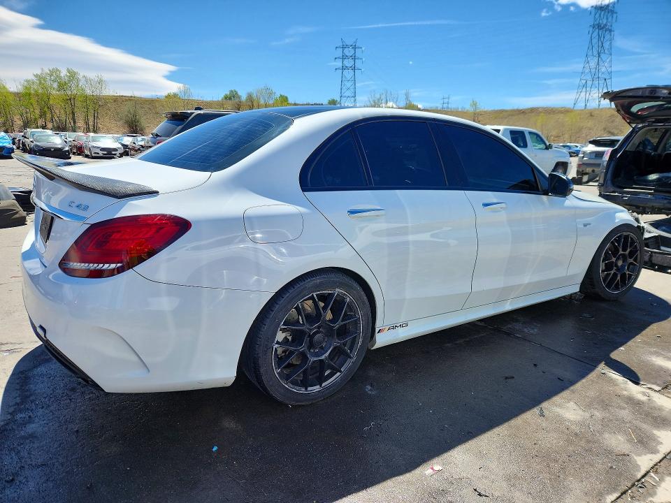 Продажа на аукционе авто 2017 Mercedes-benz C, vin: 55SWF6EB8HU216633, номер лота: 50112446