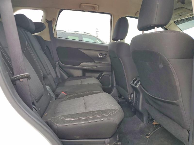 Продаж на аукціоні авто 2020 Mitsubishi Outlander, vin: JA4AD2A3XLZ045048, номер лоту: 47401846