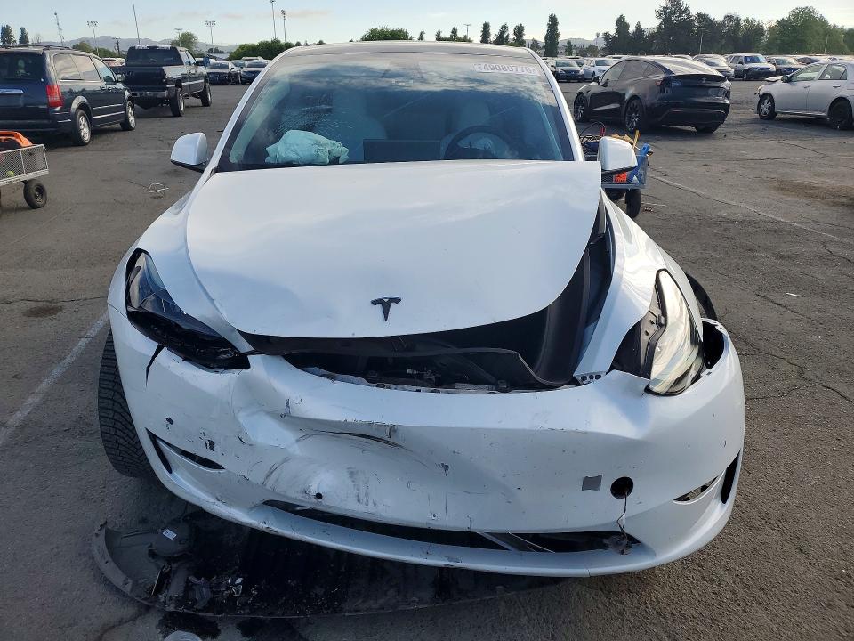 Продажа на аукционе авто 2022 Tesla Model Y, vin: 7SAYGDEE5NF510026, номер лота: 49089776