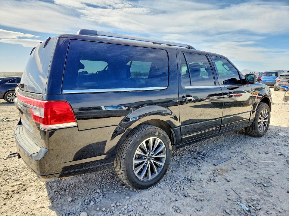 Продажа на аукционе авто 2017 Lincoln Navigator, vin: 5LMJJ3JT4HEL05939, номер лота: 50623126