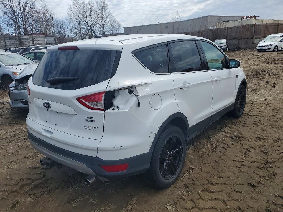 50060296 :رقم المزاد ، 1FMCU9G92DUB58294 vin ، 2013 Ford Escape مزاد بيع