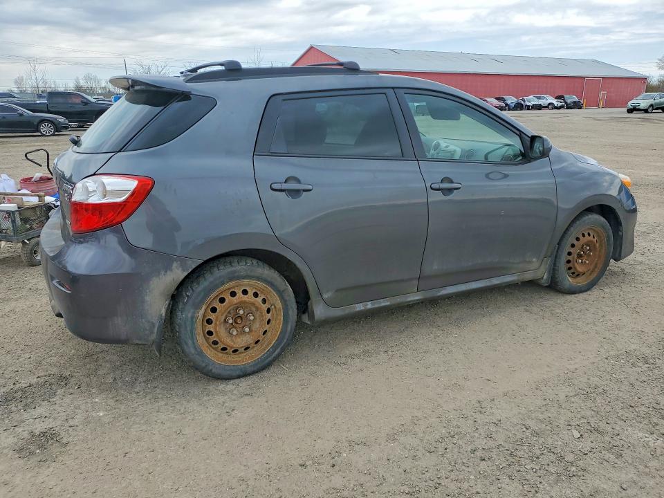 50495686 :رقم المزاد ، 2T1LE4EE8AC015721 vin ، 2010 Toyota Corolla Matrix مزاد بيع