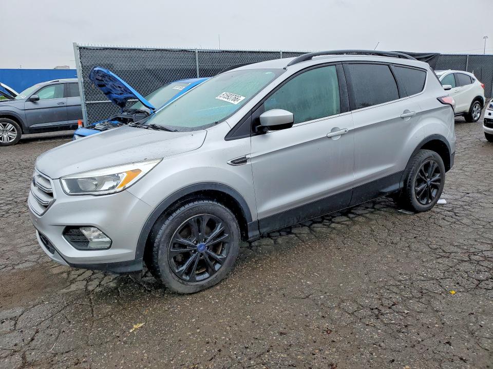 Продажа на аукционе авто 2018 Ford Escape, vin: 1FMCU0GD4JUB70328, номер лота: 51593766