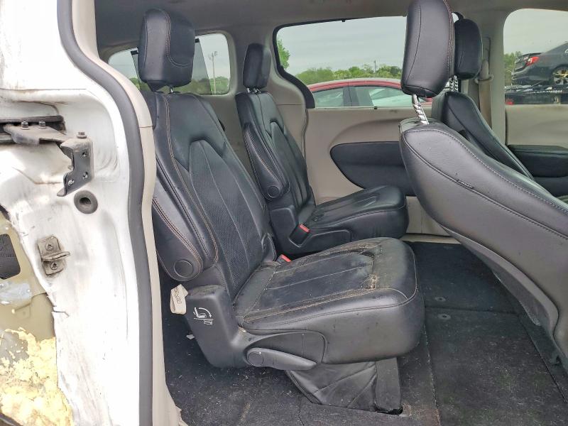 51476596 :رقم المزاد ، 2C4RC1BGXKR539930 vin ، 2019 Chrysler Pacifica مزاد بيع
