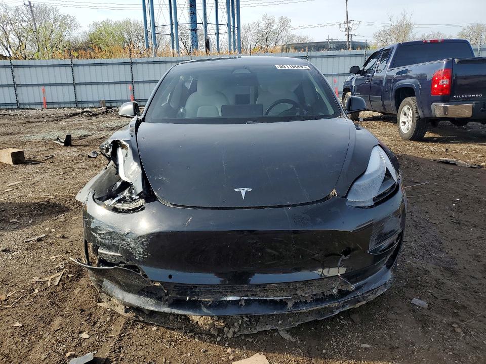 50119996 :رقم المزاد ، 5YJ3E1EA5MF019088 vin ، 2021 Tesla Model 3 مزاد بيع