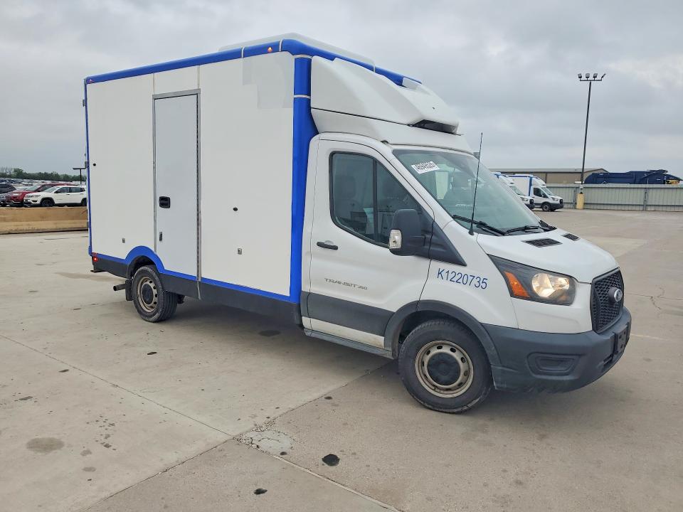 46949526 :رقم المزاد ، 1FDBW5Z84NKA01706 vin ، 2022 Ford Transit مزاد بيع