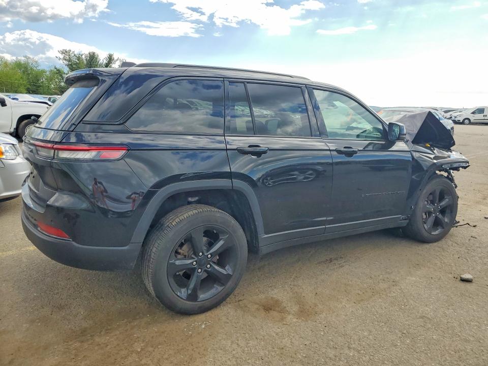 Продажа на аукционе авто 2024 Jeep Grand Cherokee, vin: 1C4RJHAG5RC215352, номер лота: 50125166