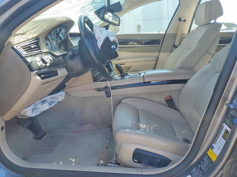 2013 Bmw 750 მანქანა იყიდება აუქციონზე, vin: WBAYF8C53DD140398, აუქციონის ნომერი: 50660726