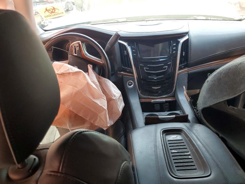 49904776 :رقم المزاد ، 1GYS3BKJ8JR318537 vin ، 2018 Cadillac Escalade مزاد بيع