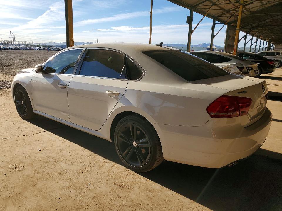 Продаж на аукціоні авто 2015 Volkswagen Passat, vin: 1VWBV7A34FC008330, номер лоту: 48632646