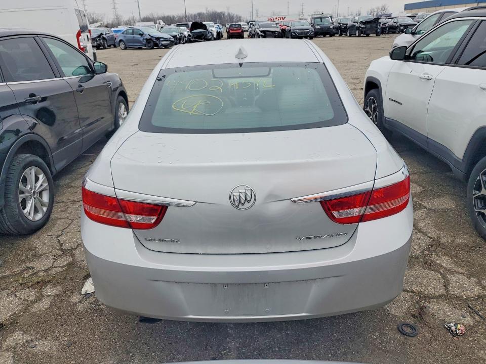 49024576 :رقم المزاد ، 1G4PP5SK5F4108004 vin ، 2015 Buick Verano مزاد بيع