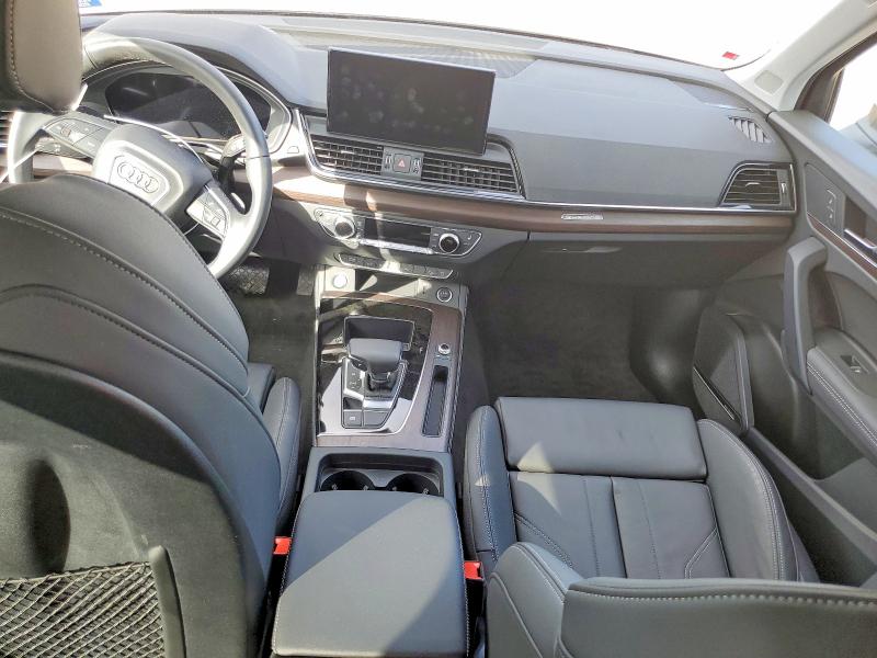 2025 Audi Q5 E მანქანა იყიდება აუქციონზე, vin: WA1E2AFY7S2015535, აუქციონის ნომერი: 48415316