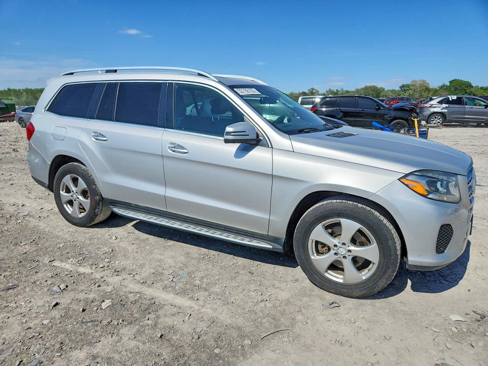 50766106 :رقم المزاد ، 4JGDF6EE6HA801587 vin ، 2017 Mercedes-benz Gls مزاد بيع