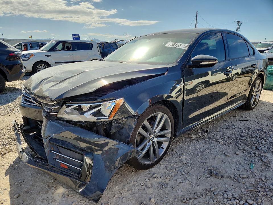 50162156 :رقم المزاد ، 1VWAA7A37JC028961 vin ، 2018 Volkswagen Passat مزاد بيع
