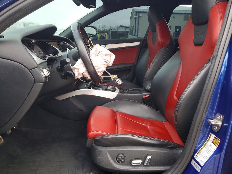Продажа на аукционе авто 2016 Audi S4, vin: WAUDGBFL1GA008569, номер лота: 49035056