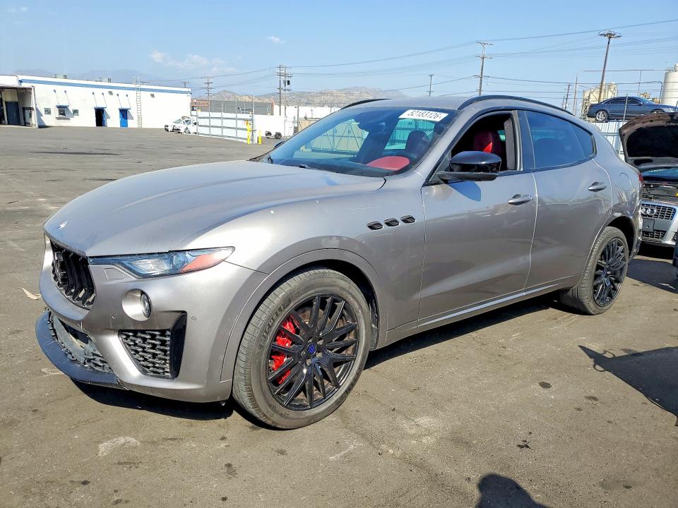 52183126 :رقم المزاد ، ZN661YUS0KX323555 vin ، 2019 Maserati Levante مزاد بيع