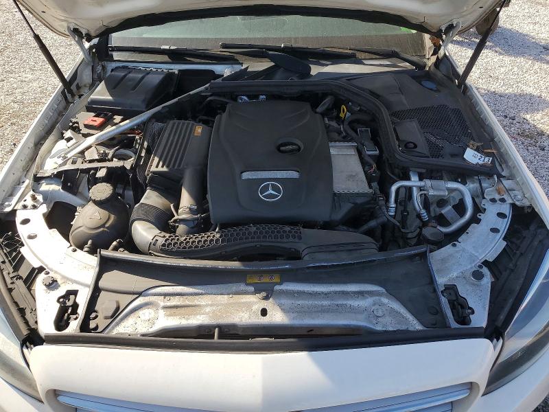 49542636 :رقم المزاد ، 55SWF4KB1HU221326 vin ، 2017 Mercedes-benz C مزاد بيع