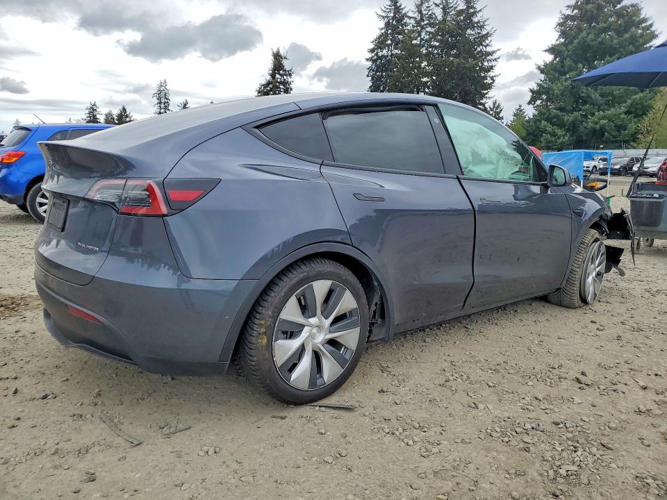 2022 Tesla Model Y მანქანა იყიდება აუქციონზე, vin: 7SAYGAEE5NF362846, აუქციონის ნომერი: 50851226