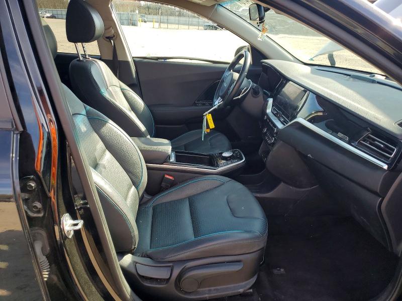 49623476 :رقم المزاد ، KNDCE3LG2N5144071 vin ، 2022 Kia Niro مزاد بيع
