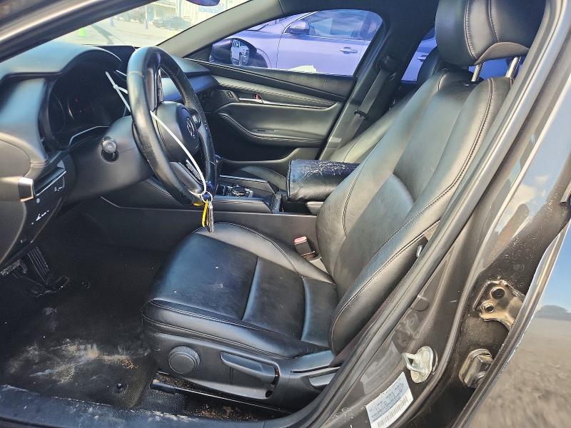 Продажа на аукционе авто 2019 Mazda 3, vin: JM1BPAJM9K1131498, номер лота: 49640706