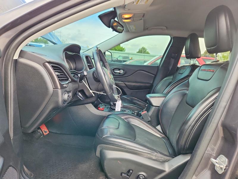 51698456 :رقم المزاد ، 1C4PJMBX7KD395478 vin ، 2019 Jeep Cherokee مزاد بيع