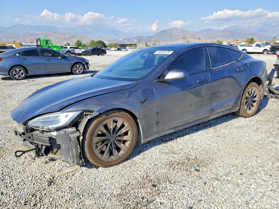 Продажа на аукционе авто 2018 Tesla Model S, vin: 5YJSA1E27JF242566, номер лота: 49656526
