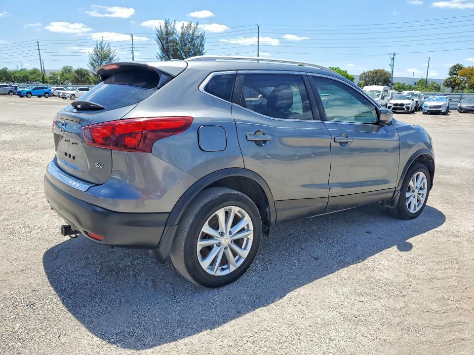 2018 Nissan Rogue Sport მანქანა იყიდება აუქციონზე, vin: JN1BJ1CP2JW182161, აუქციონის ნომერი: 50261486