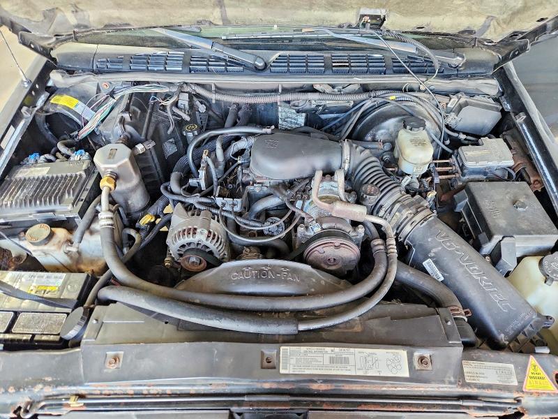 51452596 :رقم المزاد ، 1GCCT19W8Y8304966 vin ، 2000 Chevrolet S Truck مزاد بيع