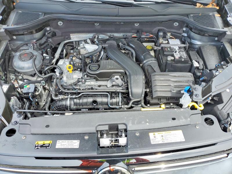 49239296 :رقم المزاد ، 3VV5C7B28SM086471 vin ، 2025 Volkswagen Taos مزاد بيع