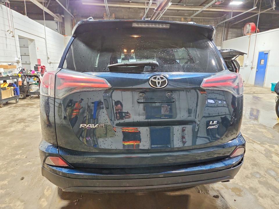 2017 Toyota Rav4 მანქანა იყიდება აუქციონზე, vin: JTMBFREV6HJ707917, აუქციონის ნომერი: 51510996