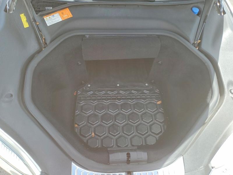 50855836 :رقم المزاد ، 5YJSA1CN4DFP04115 vin ، 2013 Tesla Model S مزاد بيع