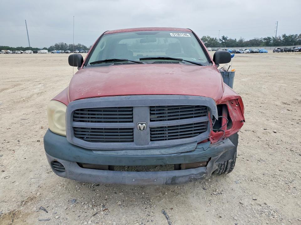 51361146 :رقم المزاد ، 1D7HA18K38J213581 vin ، 2008 Dodge Ram 1500 مزاد بيع