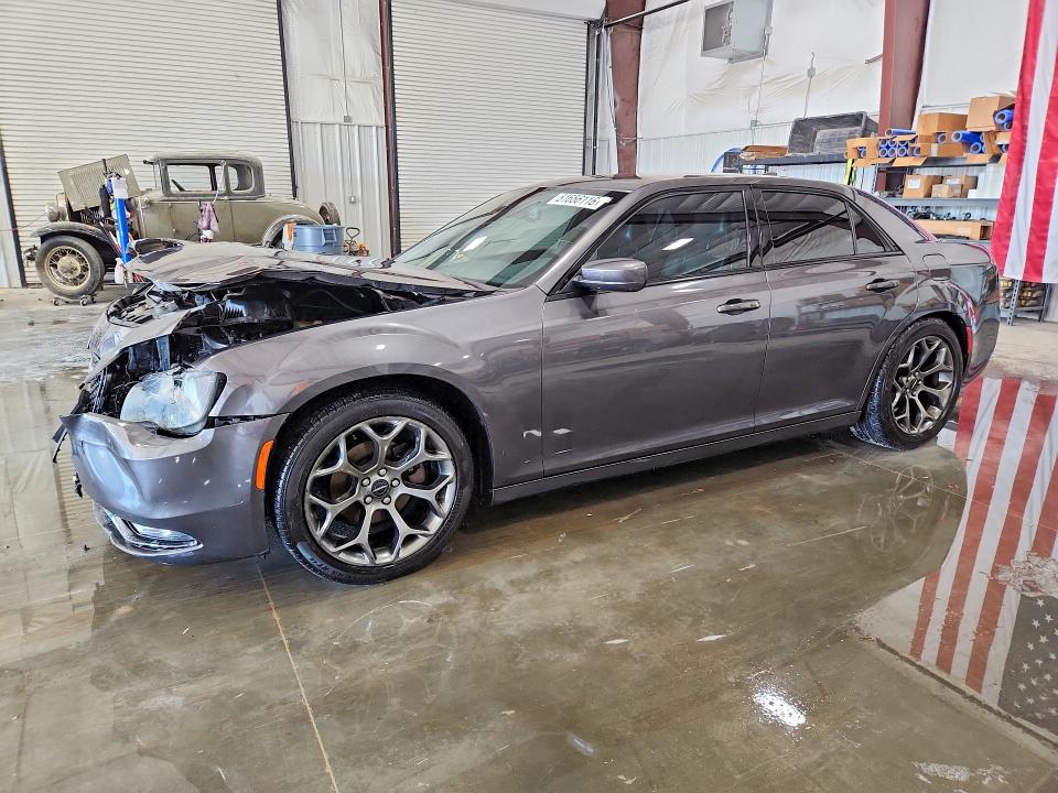 Auction sale of the 2018 Chrysler 300, vin: 2C3CCABG2JH214445, lot number: 51656116