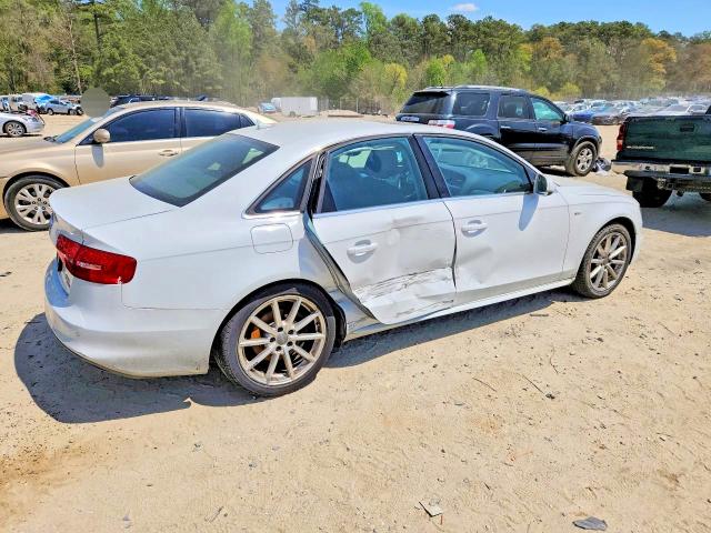 Продажа на аукционе авто 2014 Audi A4, vin: WAUFFAFL4EN027581, номер лота: 49778966