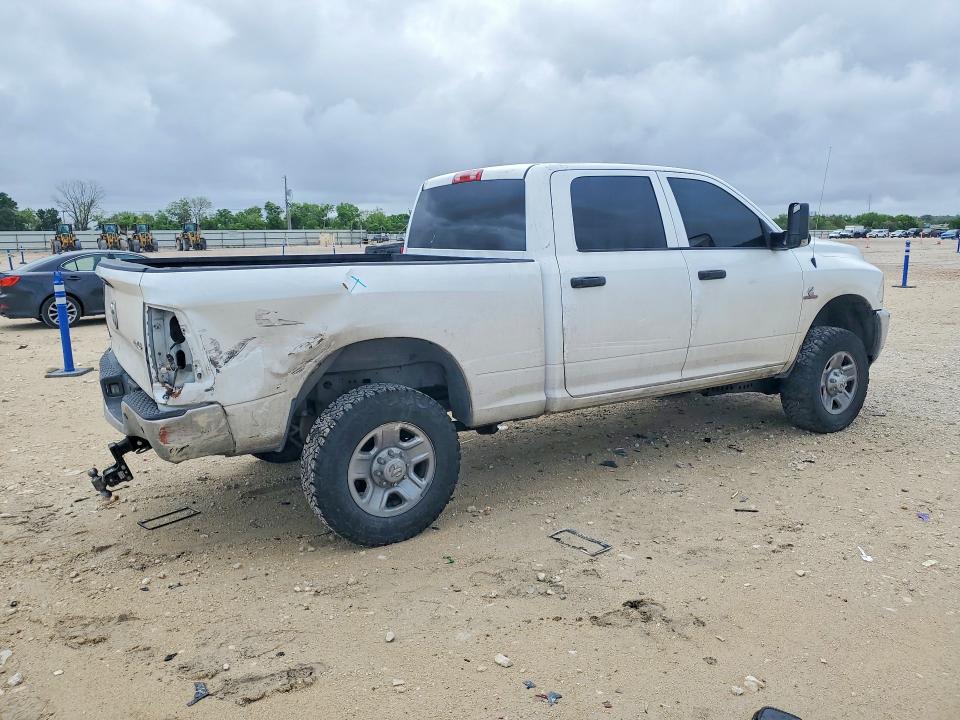 77341035 :رقم المزاد ، 3C6UR5CL0GG148057 vin ، 2016 Ram 2500 مزاد بيع