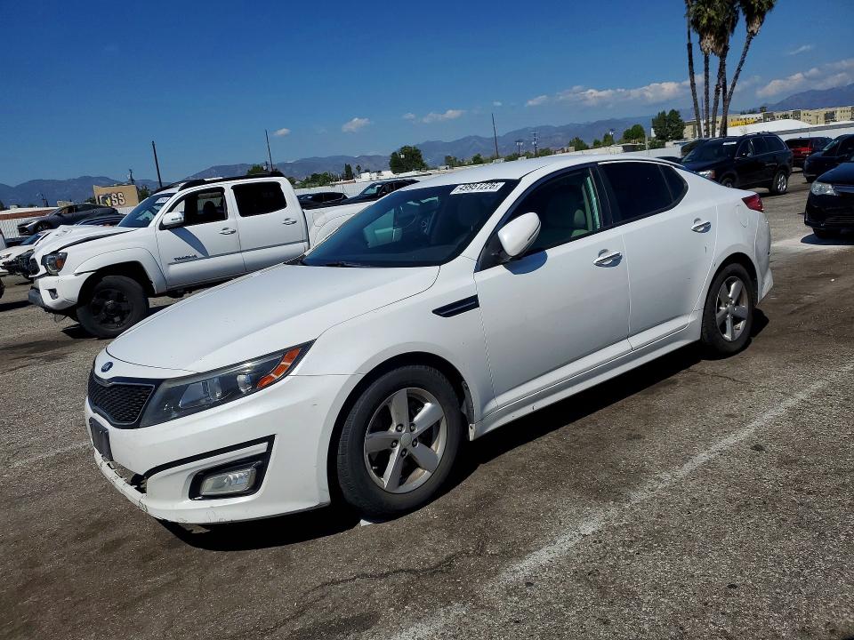 49951226 :رقم المزاد ، 5XXGM4A72FG406875 vin ، 2015 Kia Optima مزاد بيع